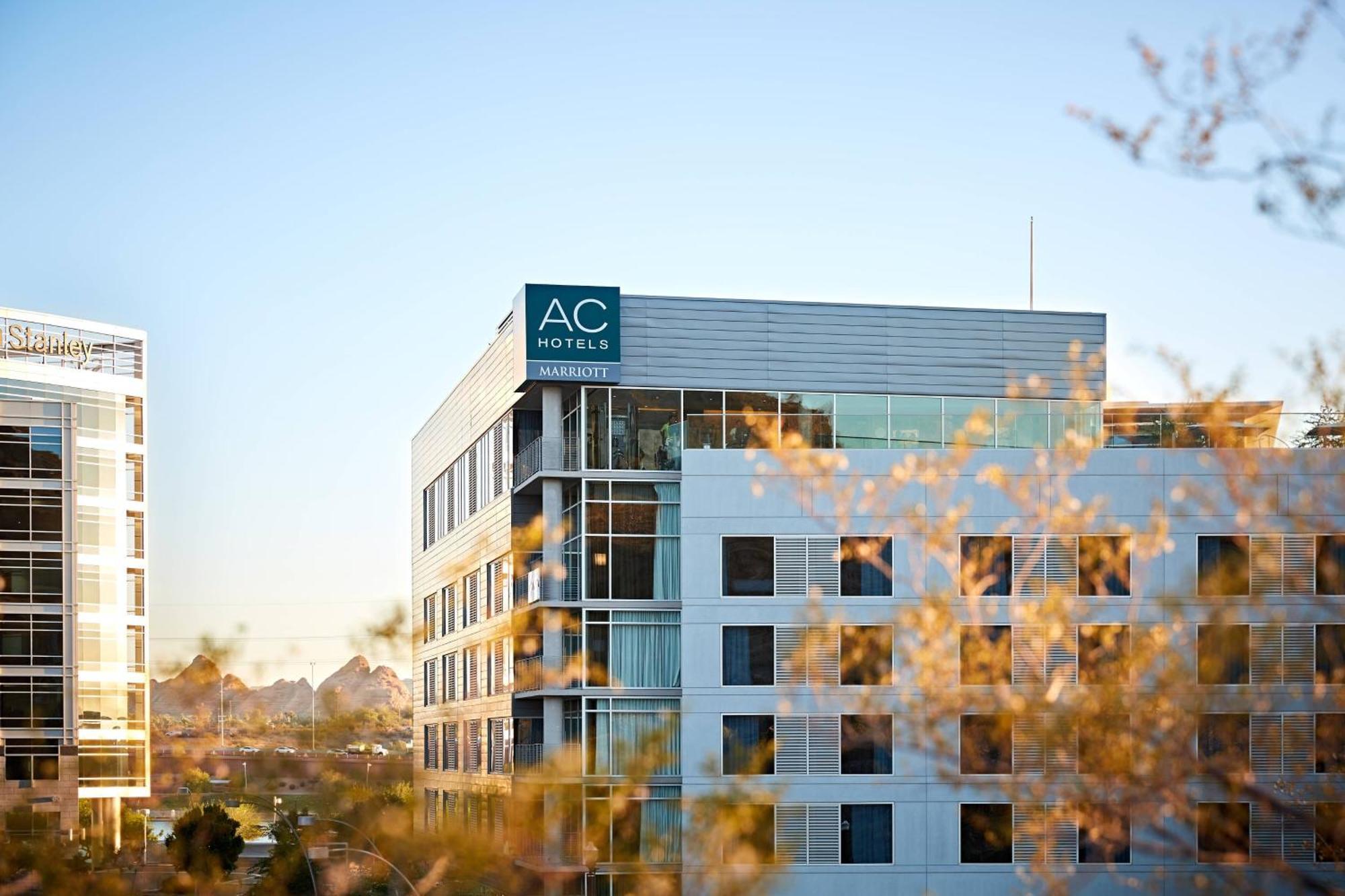 Ac Hotel By Marriott Phoenix Tempe/Downtown Exterior foto