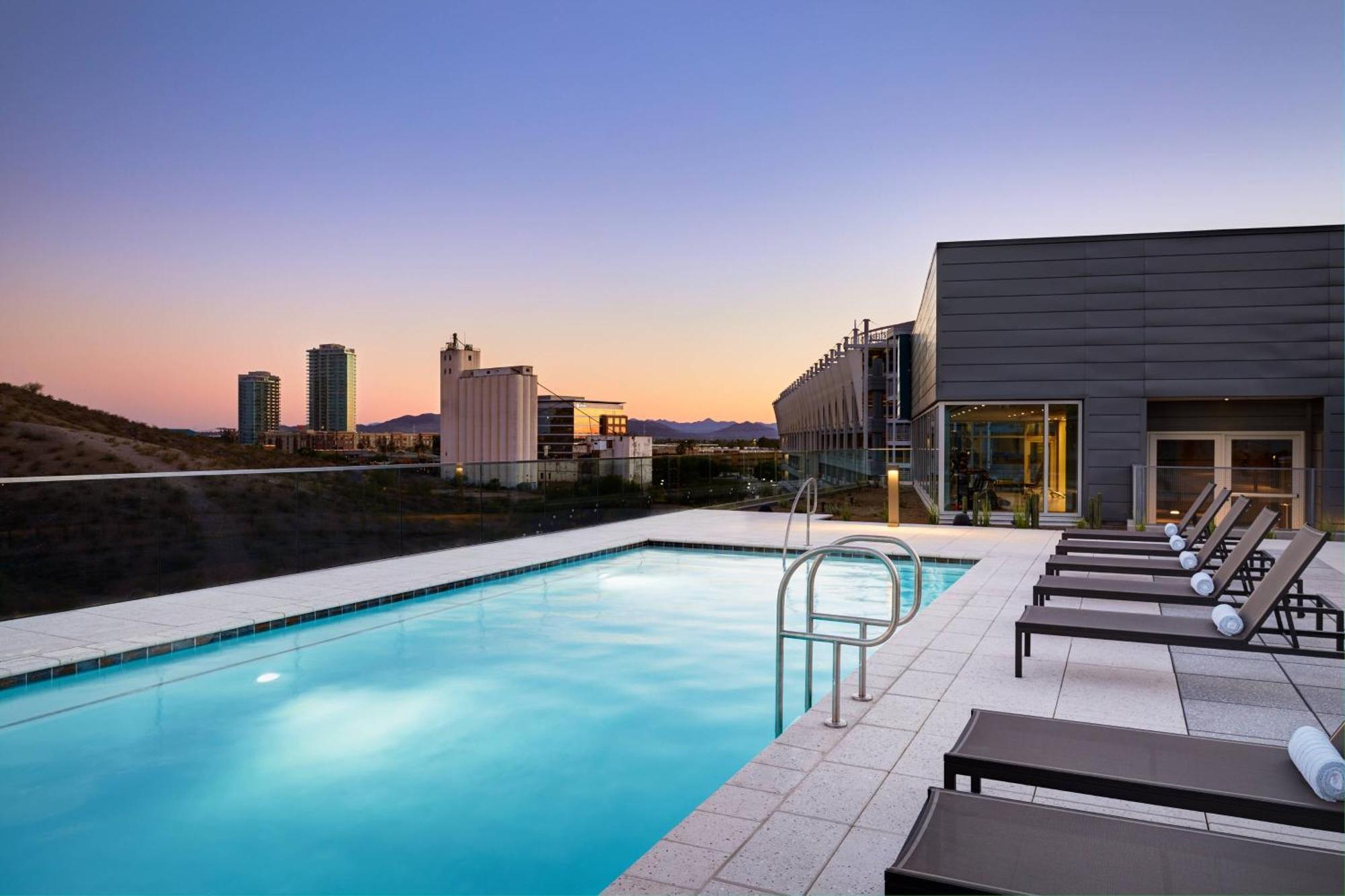 Ac Hotel By Marriott Phoenix Tempe/Downtown Exterior foto